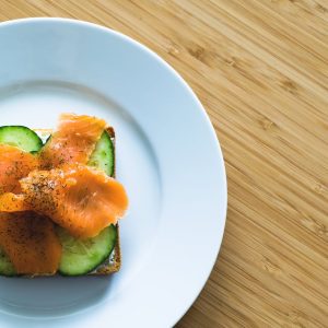 Hoe lang gerookte zalm bewaren na openen?