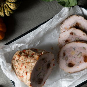 Gevulde kalkoenrollade hazelnoot abrikoos